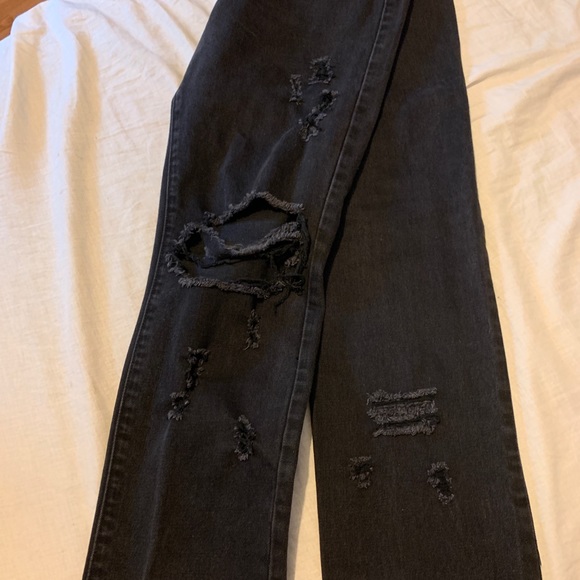 Black ripped jeans - Picture 3 of 3